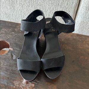 Vince Camuto Black Heeled Sandals